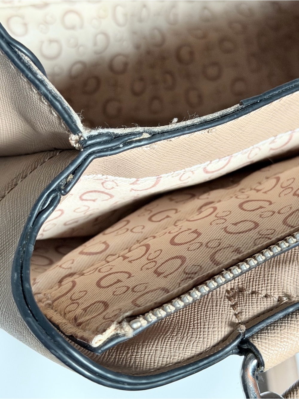Guess Blush Taupe Leather Satchel with Logo Medallion w/ Card Wallet Holder - Picture 11 of 16